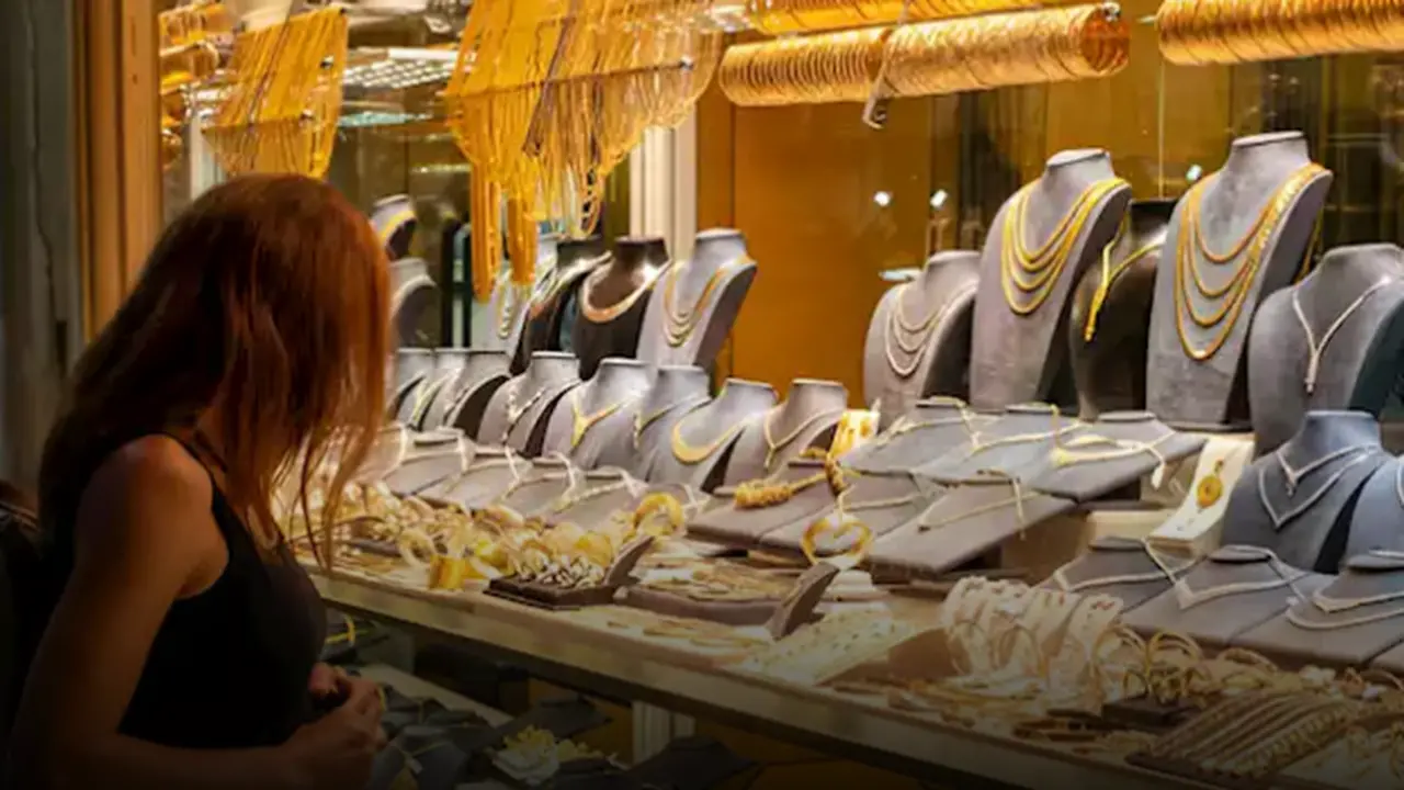 سعره الجديد الصادم.. قفزة مفاجئة في قيمة عيار 21 داخل محلات الصاغة اليوم